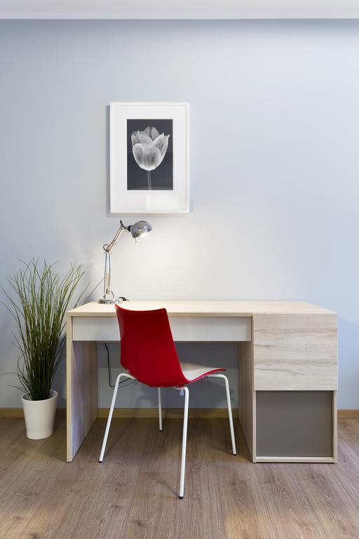 Spokojny I Komfortowy Apartament Wsrod Zieleni ヴロツワフ エクステリア 写真